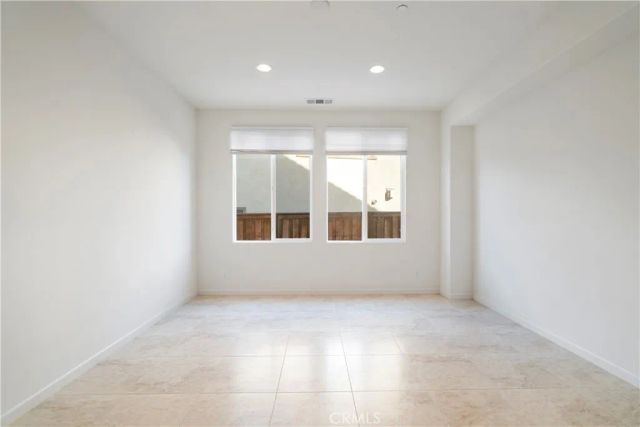 3126 Vista Terrace, Riverside, CA 92503