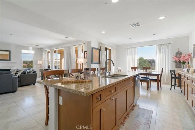 3126 Vista Terrace, Riverside, CA 92503