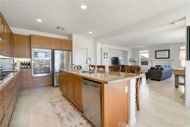 3126 Vista Terrace, Riverside, CA 92503