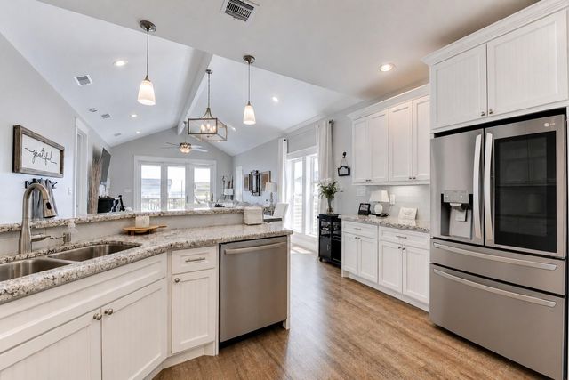 4322 Palapa Circle, Galveston, TX 77554