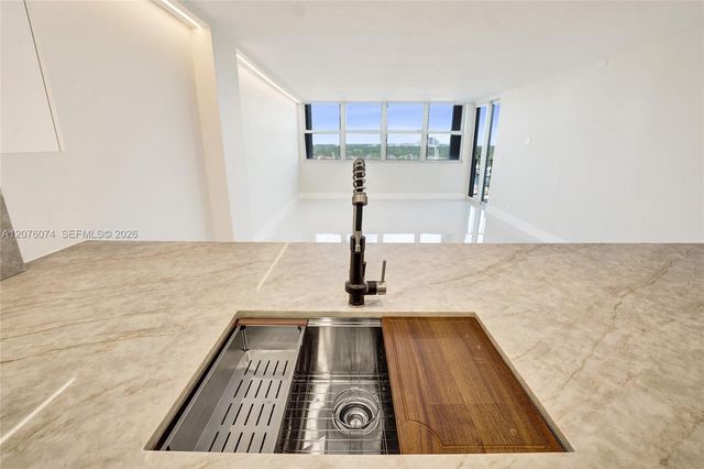 1400 S Ocean Drive 1205, Hollywood, FL 33019
