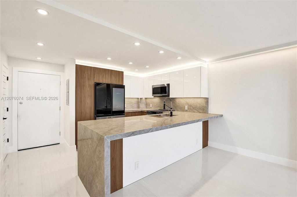 1400 S Ocean Drive 1205, Hollywood, FL 33019