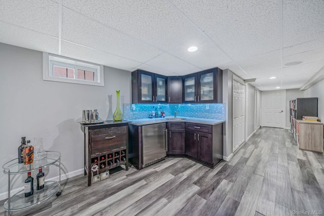 26016 80th Avenue, Glen Oaks, NY 11004