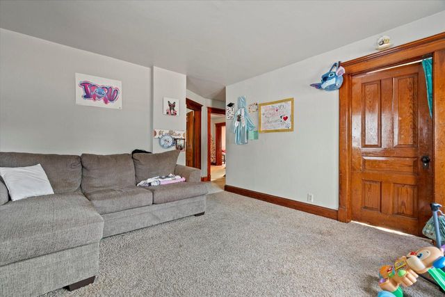 229 Main STREET, Waterford, WI 53185