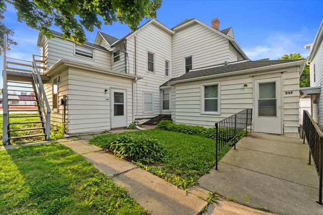 229 Main STREET, Waterford, WI 53185