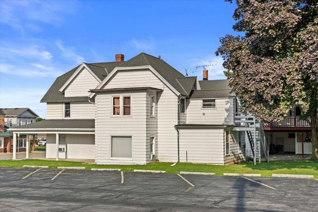 229 Main STREET, Waterford, WI 53185