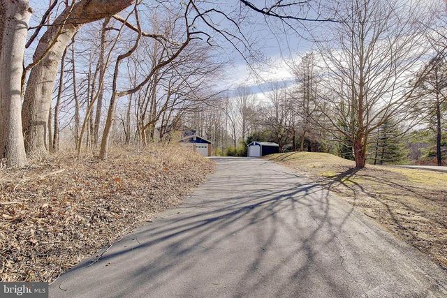 1225 LAKE RIDGE DR, Sunderland, MD 20689