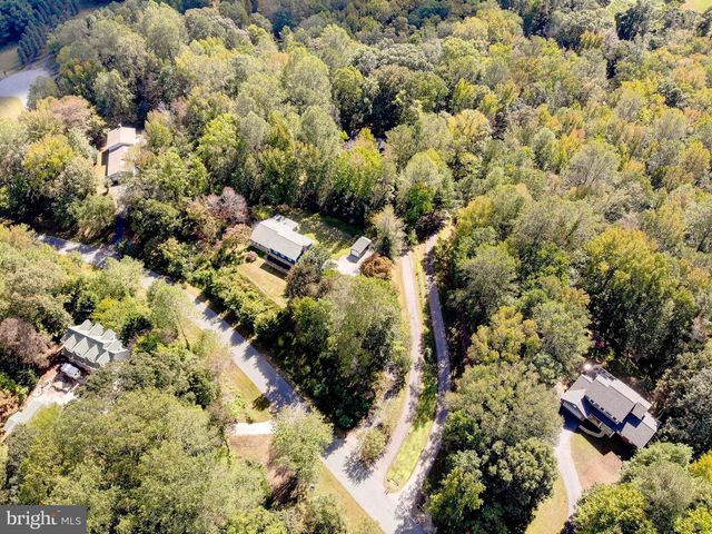 1225 LAKE RIDGE DR, Sunderland, MD 20689