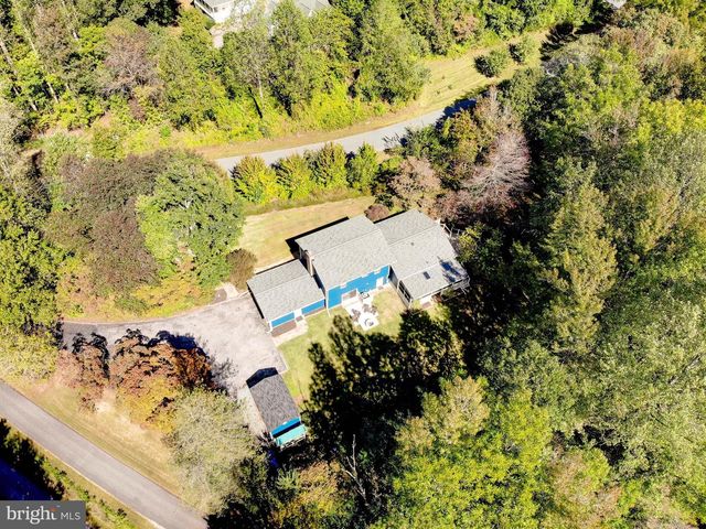 1225 LAKE RIDGE DR, Sunderland, MD 20689