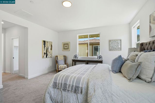 1939 Orfanos Ranch Dr, Brentwood, CA 94513