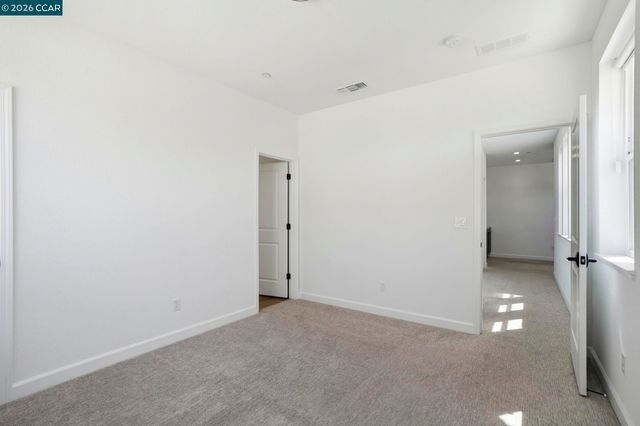 1939 Orfanos Ranch Dr, Brentwood, CA 94513