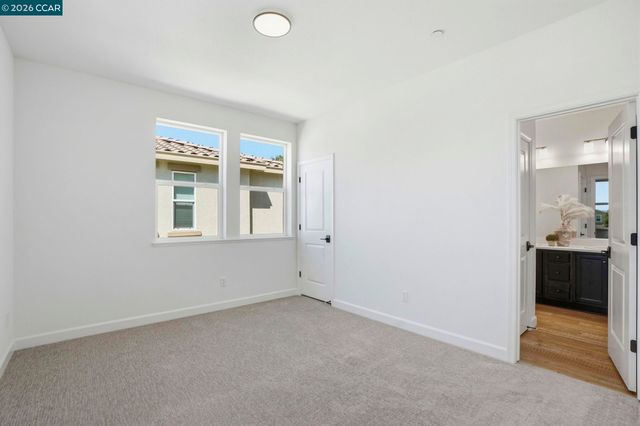 1939 Orfanos Ranch Dr, Brentwood, CA 94513