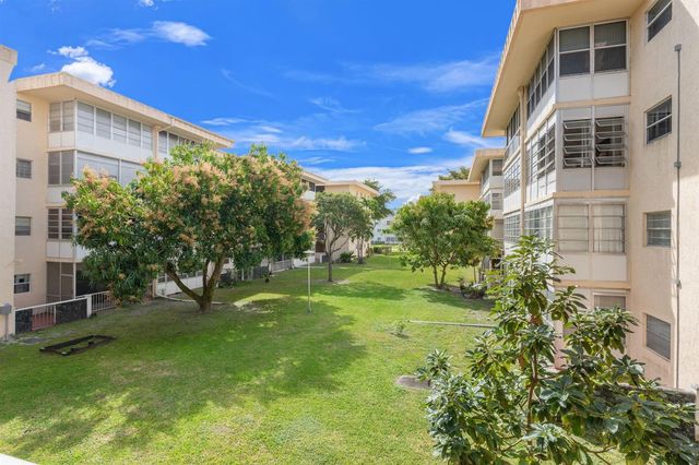 4191 NW 41st Street 214, Lauderdale Lakes, FL 33319
