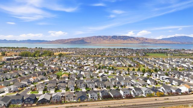 212 N 590 E, Vineyard, UT 84059