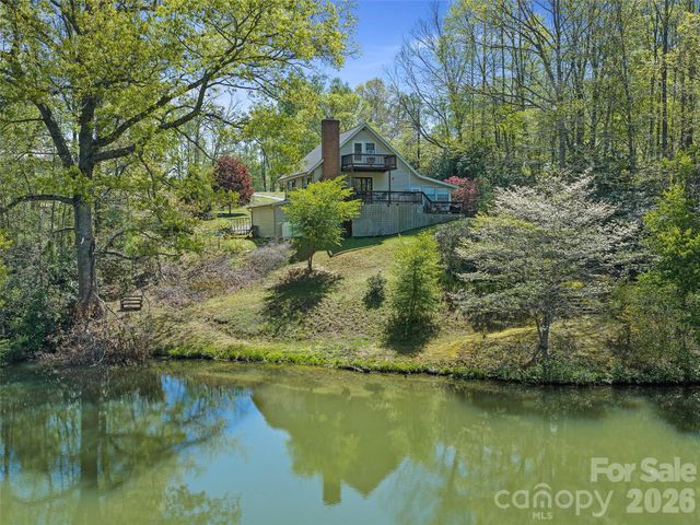 376 Hoot Owl Road, Spruce Pine, NC 28777
