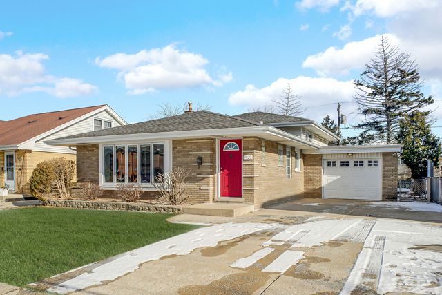 9523 S Kostner Avenue, Oak Lawn, IL 60453