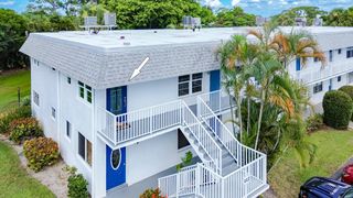 2929 SE Ocean Boulevard 117-10, Stuart, FL 34996