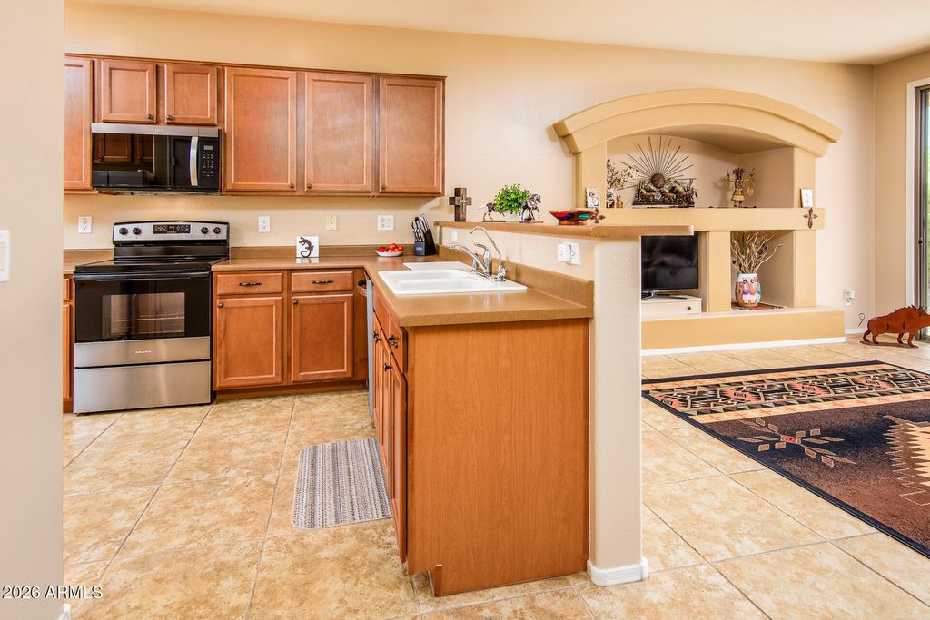 20148 N BIG DIPPER Drive, Maricopa, AZ 85138 — photo 5