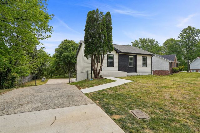 3405 Oak Lawn Dr, Clarksville, TN 37042