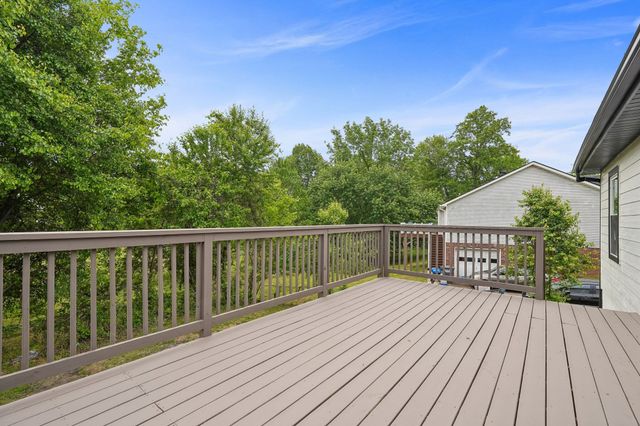 3405 Oak Lawn Dr, Clarksville, TN 37042