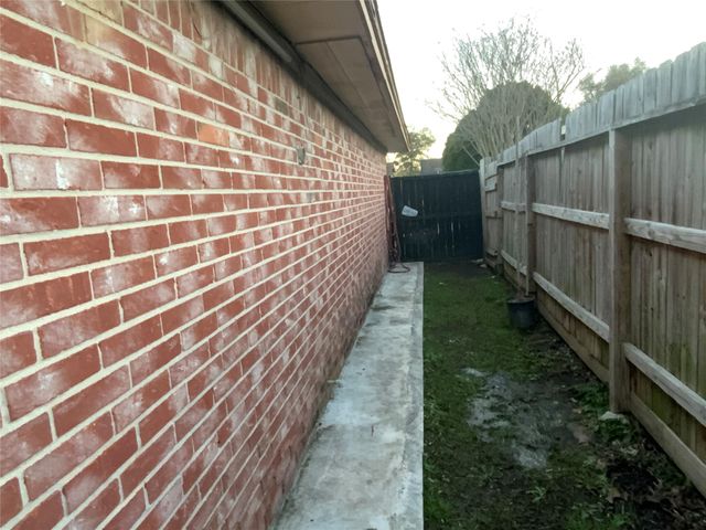 16927 Blairwood Drive, Houston, TX 77049