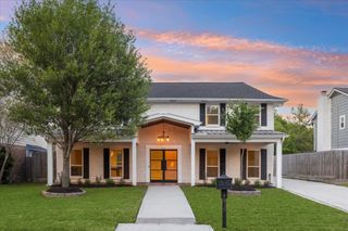 4810 Bayou Vista Drive, Houston, TX 77091