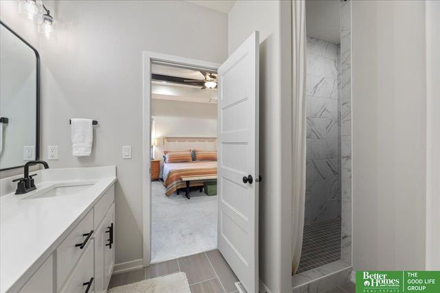 6518 S 208th Avenue, Elkhorn, NE 68022