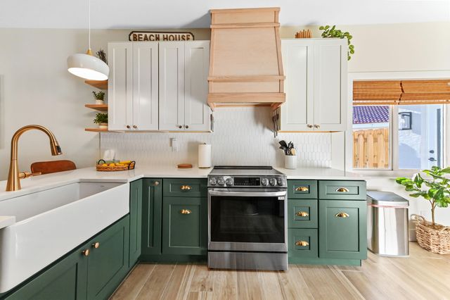 8017 Stirrup Cay Court, Boynton Beach, FL 33436