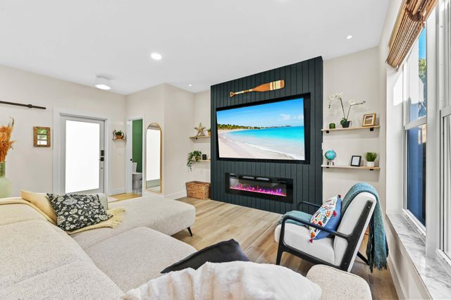 8017 Stirrup Cay Court, Boynton Beach, FL 33436