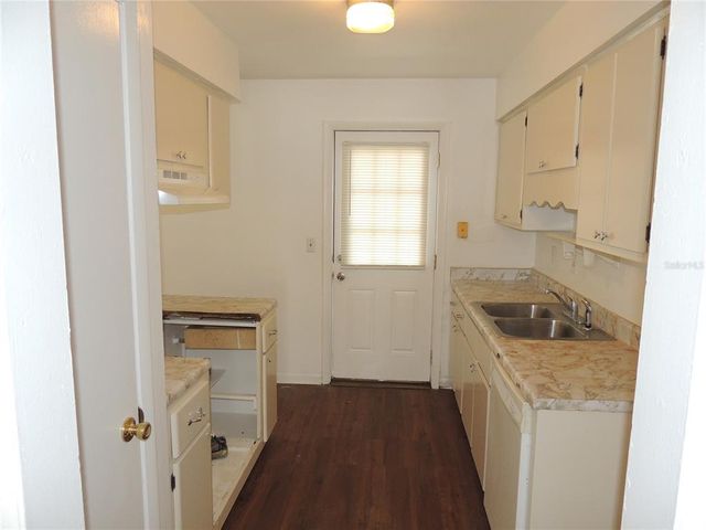 3216 NW 46TH AVENUE, Gainesville, FL 32605