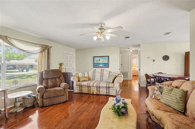 748 Cranbrook Avenue NE, Palm Bay, FL 32905