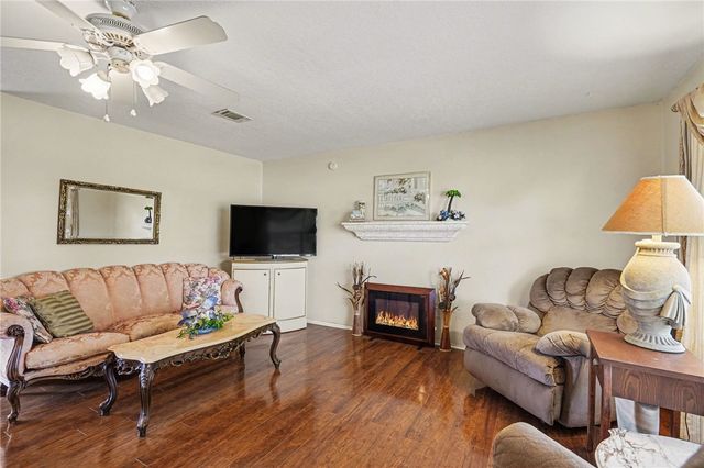 748 Cranbrook Avenue NE, Palm Bay, FL 32905