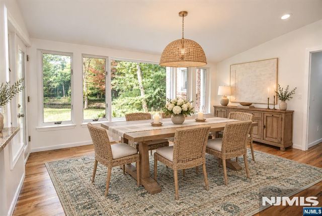 21 Hopkins Street, Hillsdale, NJ 07642