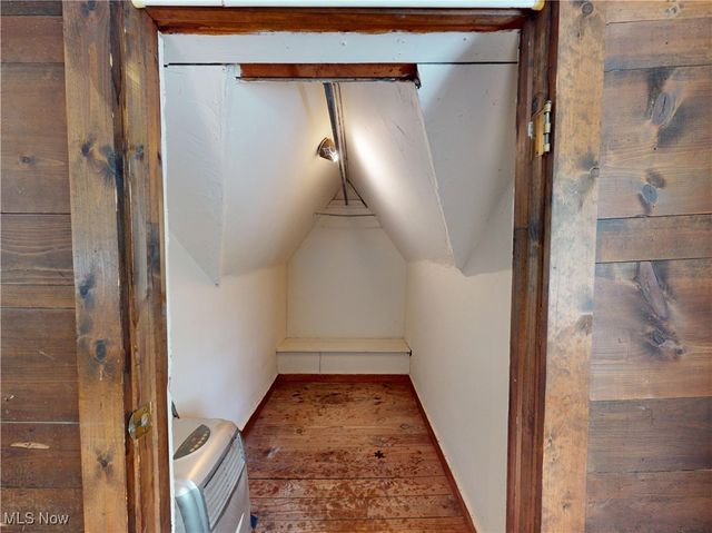 1136 Erieview Road, Cleveland Heights, OH 44121