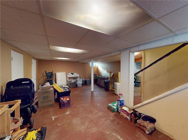 1136 Erieview Road, Cleveland Heights, OH 44121