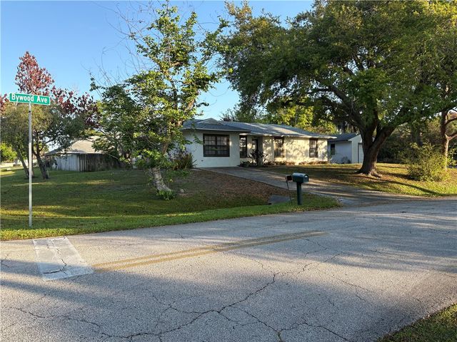 497 Bywood Avenue, Sebastian, FL 32958