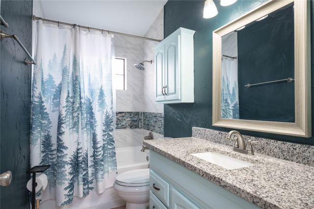 1524 Briarcrest Drive, Grapevine, TX 76051