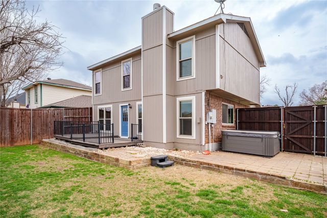 1524 Briarcrest Drive, Grapevine, TX 76051