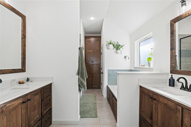 1121 NW 12th Street, Newcastle, OK 73065