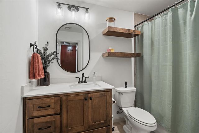 1121 NW 12th Street, Newcastle, OK 73065