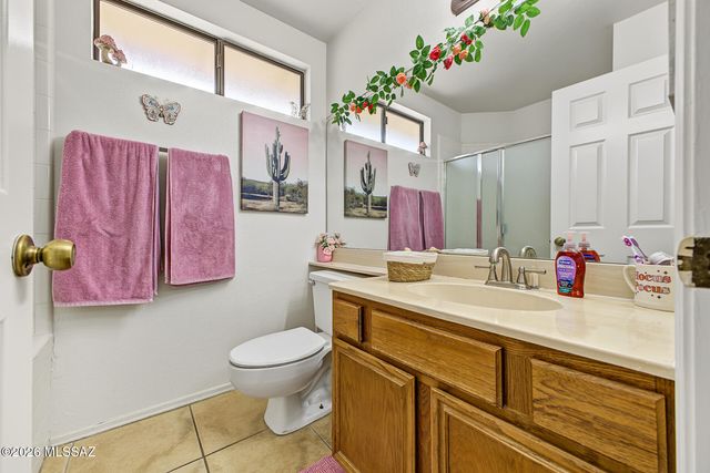 200 E Ridgeland Street, Oro Valley, AZ 85737