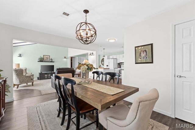 204 Whitehall Court, Belleville, IL 62223