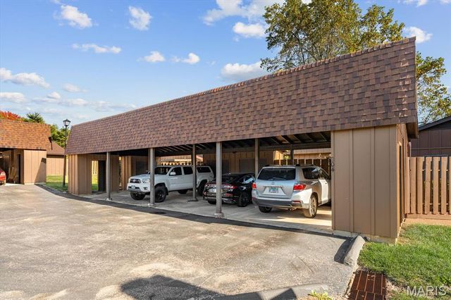 204 Whitehall Court, Belleville, IL 62223