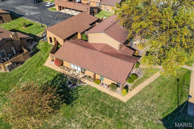 204 Whitehall Court, Belleville, IL 62223