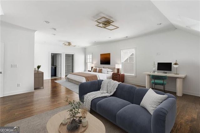 1760 Barclay Close NW, Atlanta, GA 30318