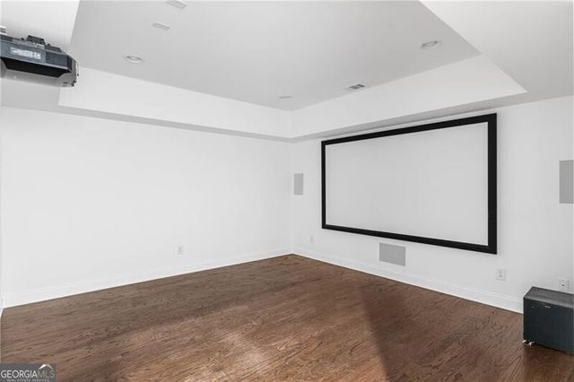 1760 Barclay Close NW, Atlanta, GA 30318