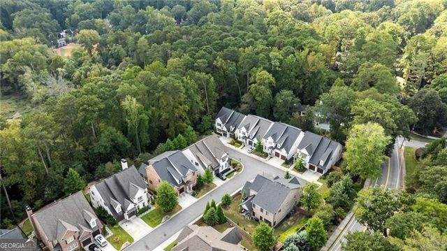 1760 Barclay Close NW, Atlanta, GA 30318