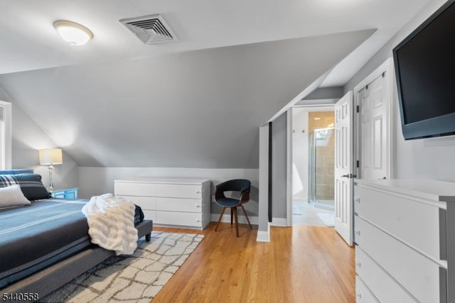 129 Claremont Ave 2, Montclair Twp., NJ 07042