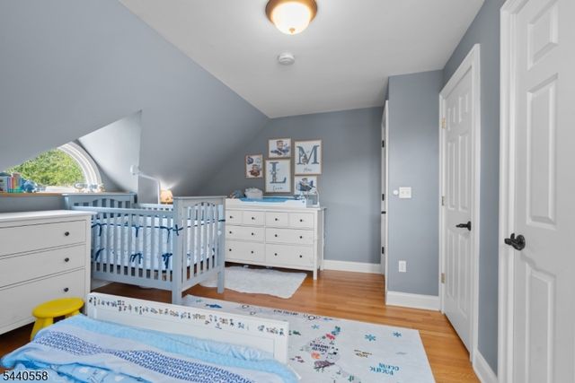 129 Claremont Ave 2, Montclair Twp., NJ 07042