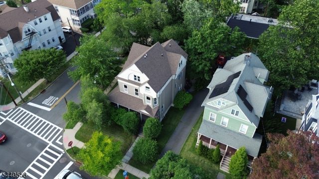 129 Claremont Ave 2, Montclair Twp., NJ 07042